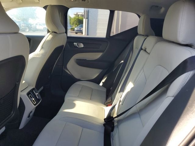 2026 Volvo XC40 Plus