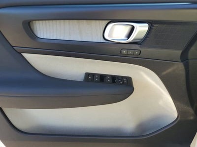 2026 Volvo XC40 Plus