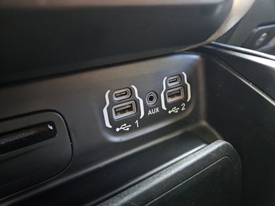 2019 RAM 1500 Laramie Crew Cab 4x2 5'7" Box