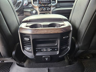 2019 RAM 1500 Laramie Crew Cab 4x2 5'7" Box