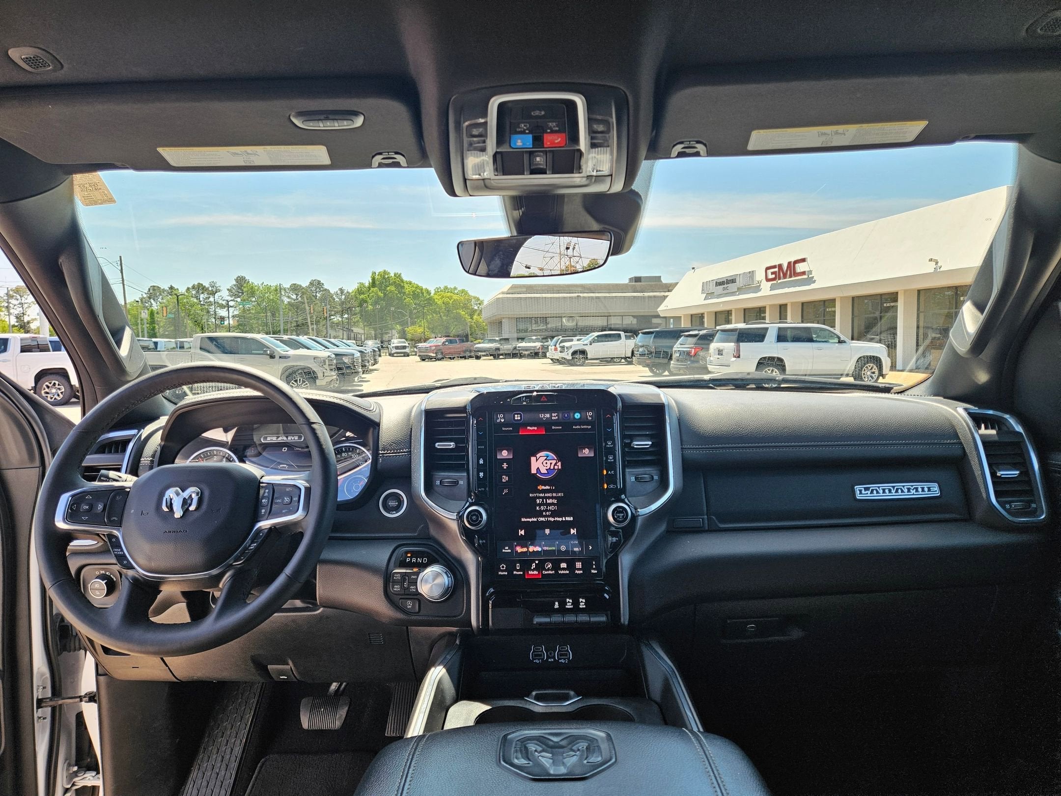2025 RAM 1500 Laramie