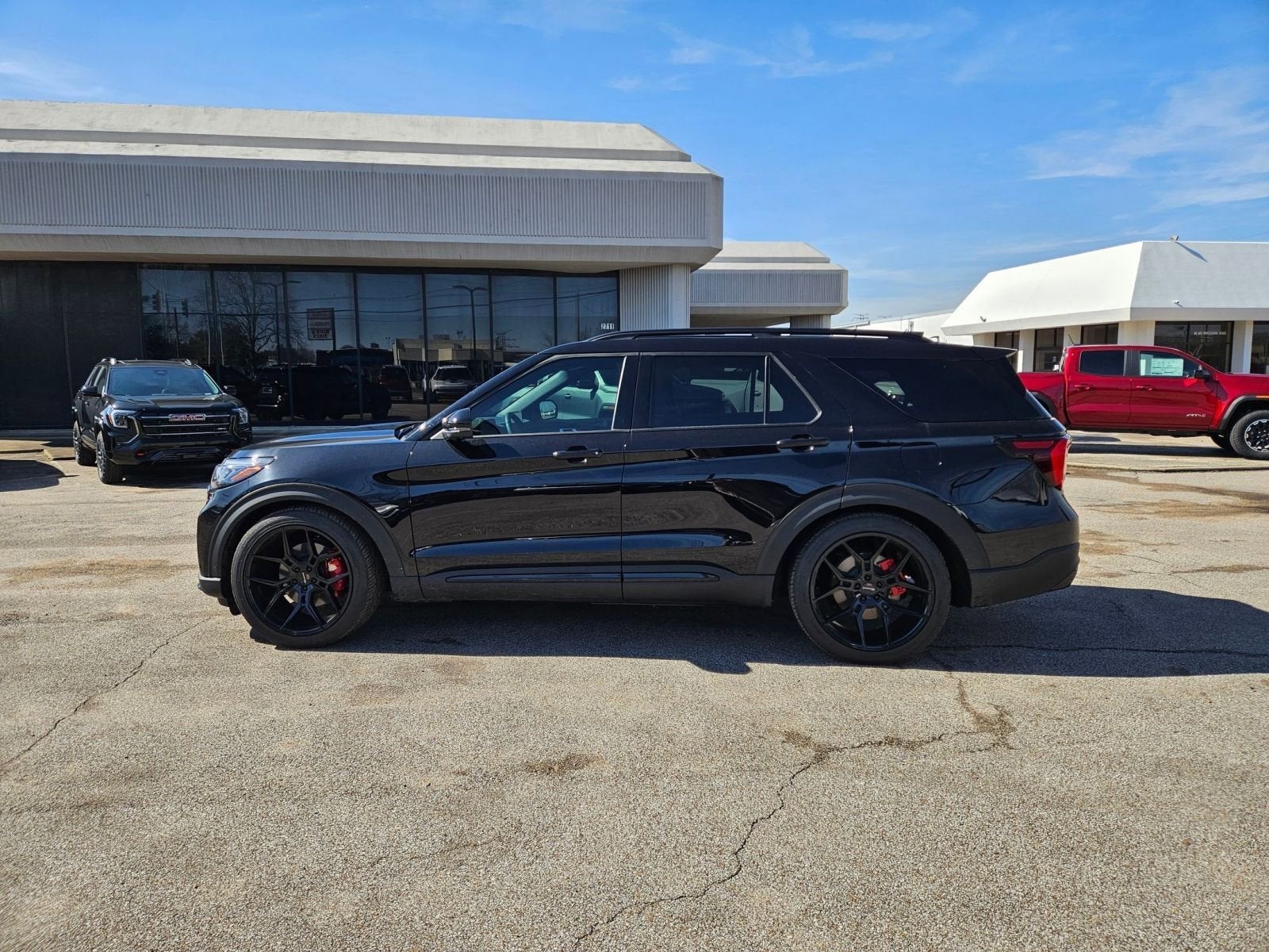 2025 Ford Explorer ST