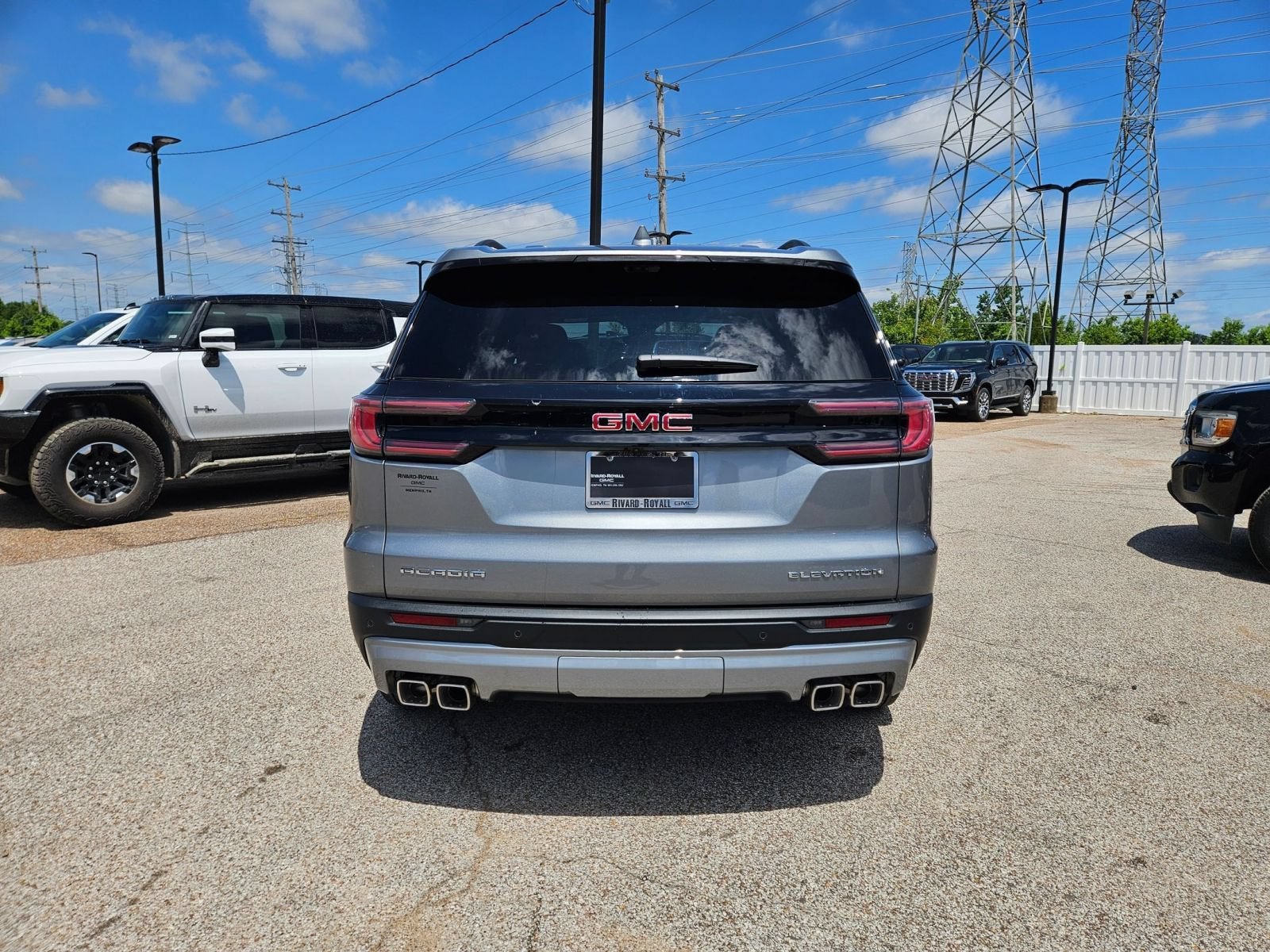 2026 GMC Acadia Elevation