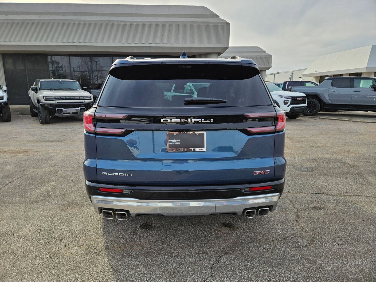 2026 GMC Acadia Denali