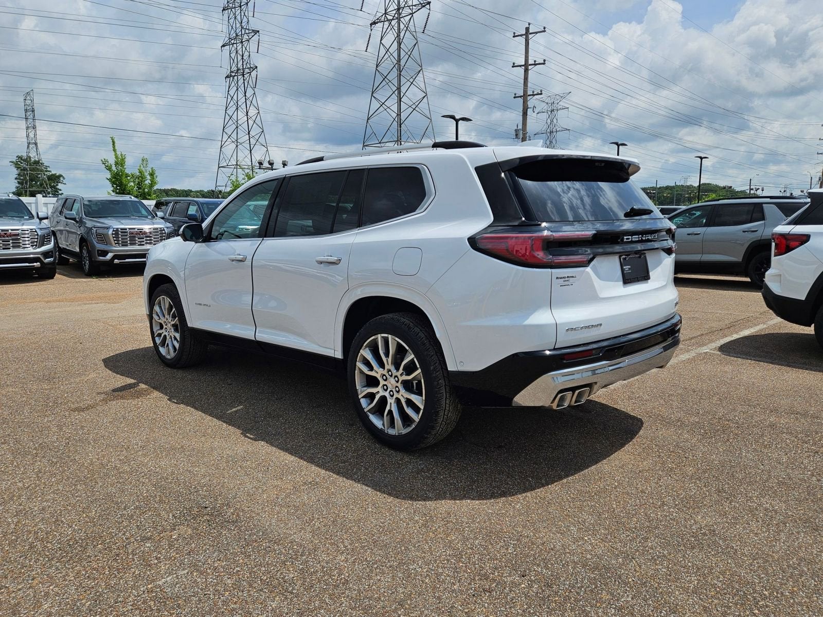 2026 GMC Acadia Denali