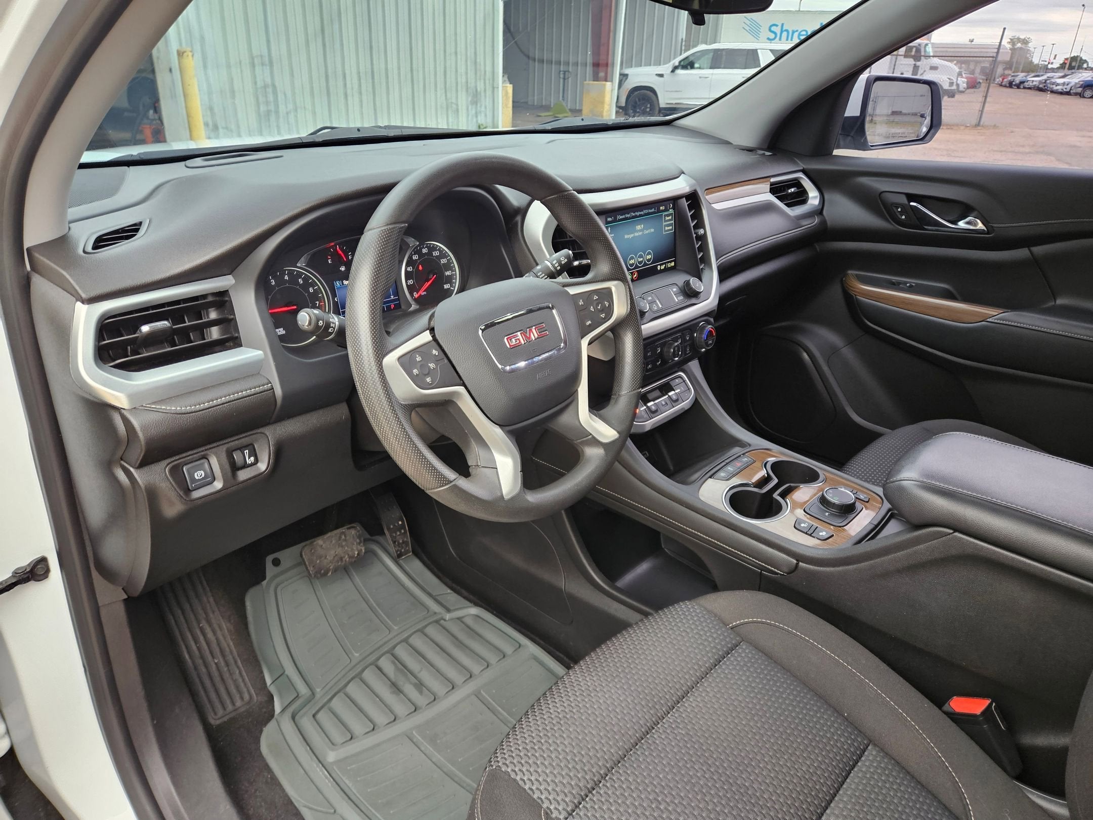 2021 GMC Acadia SLE
