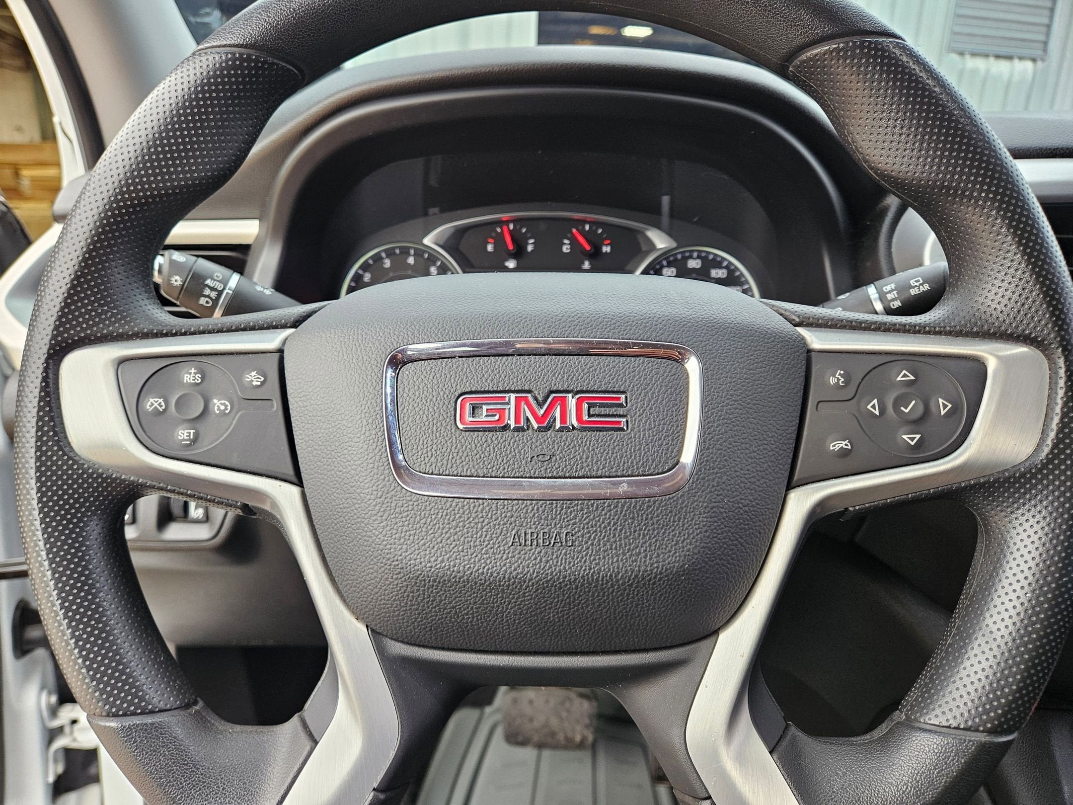 2021 GMC Acadia SLE