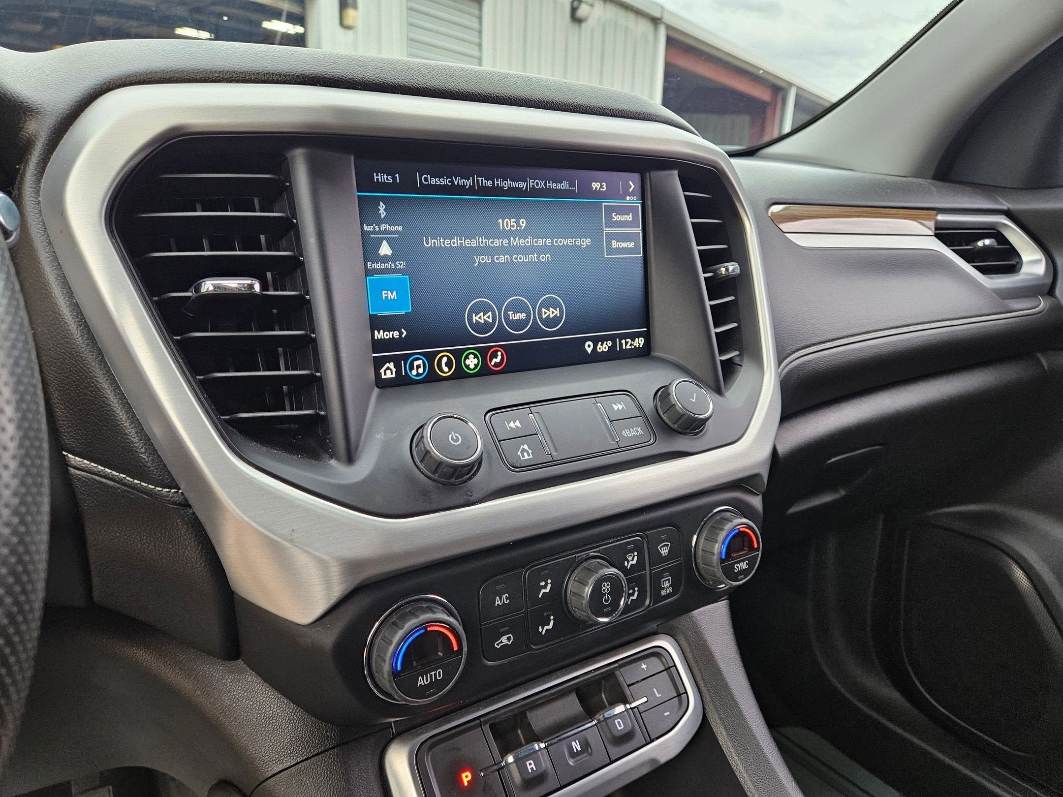 2021 GMC Acadia SLE