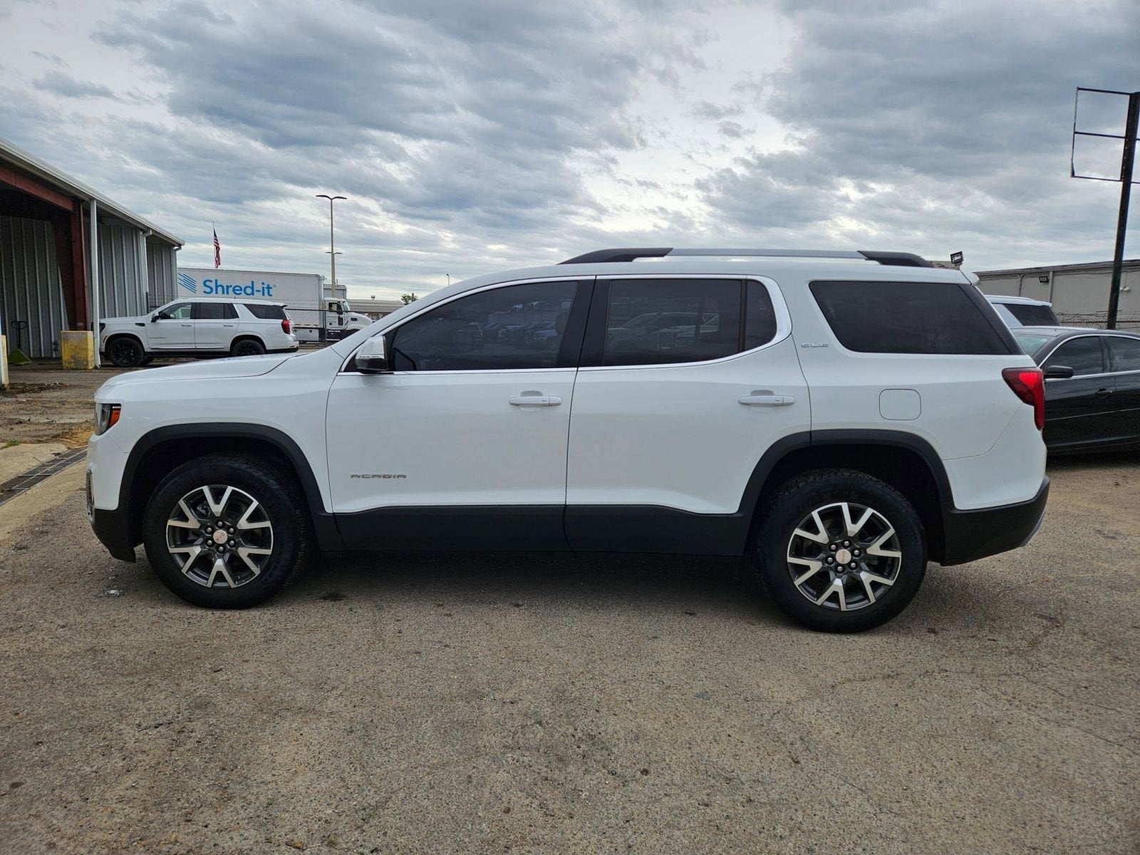2021 GMC Acadia SLE