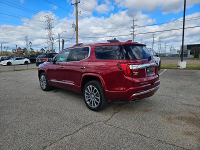 2023 GMC Acadia Denali
