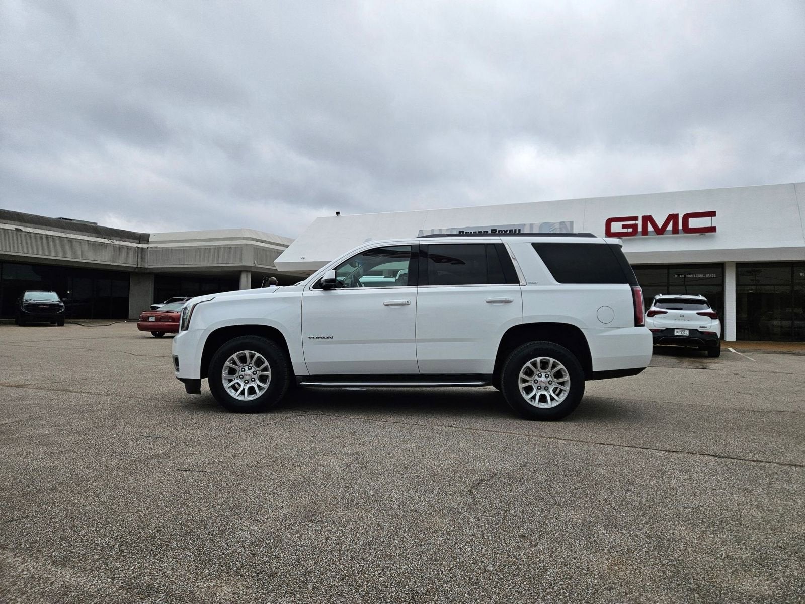 2017 GMC Yukon SLT