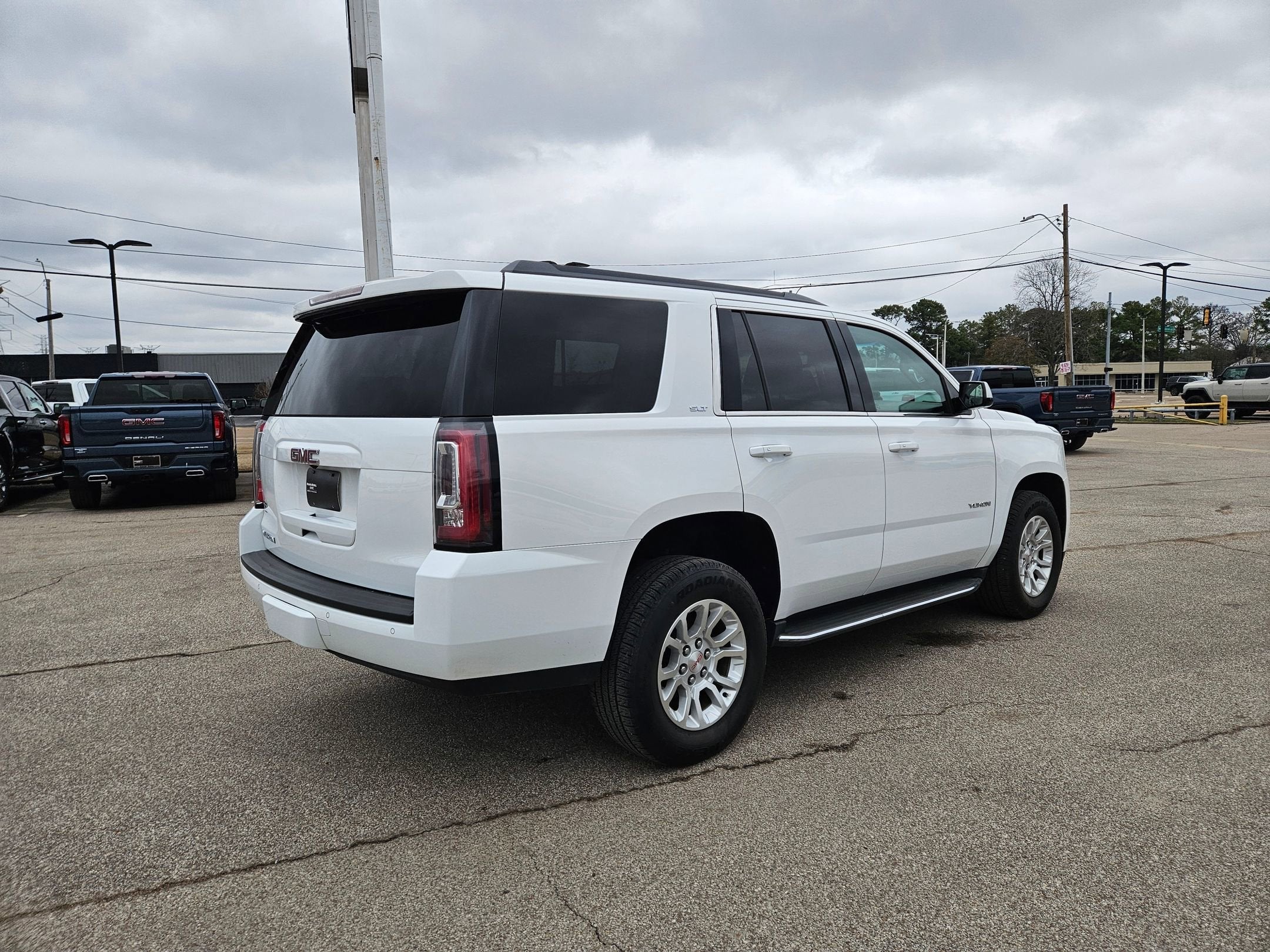 2017 GMC Yukon SLT