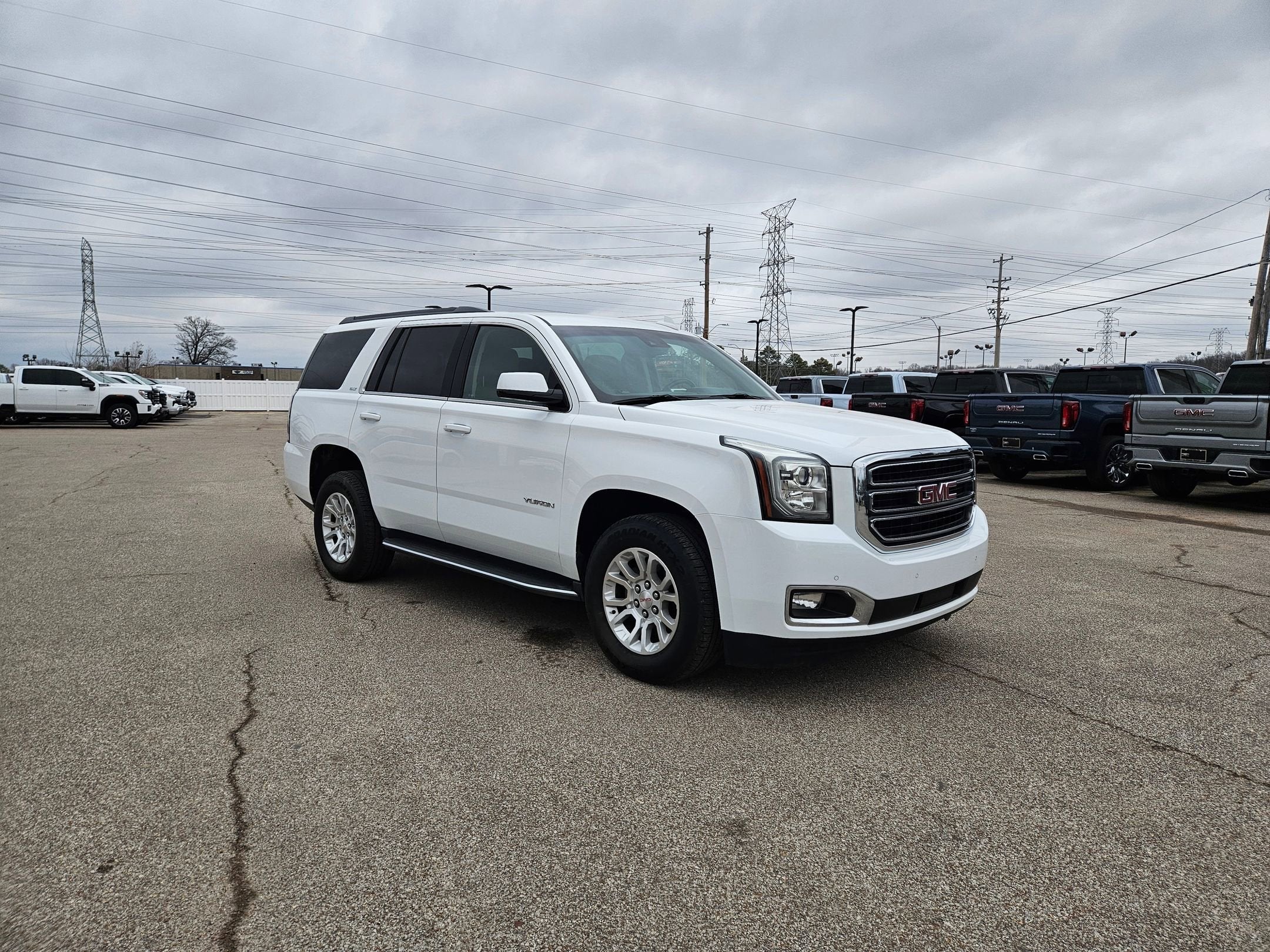 2017 GMC Yukon SLT