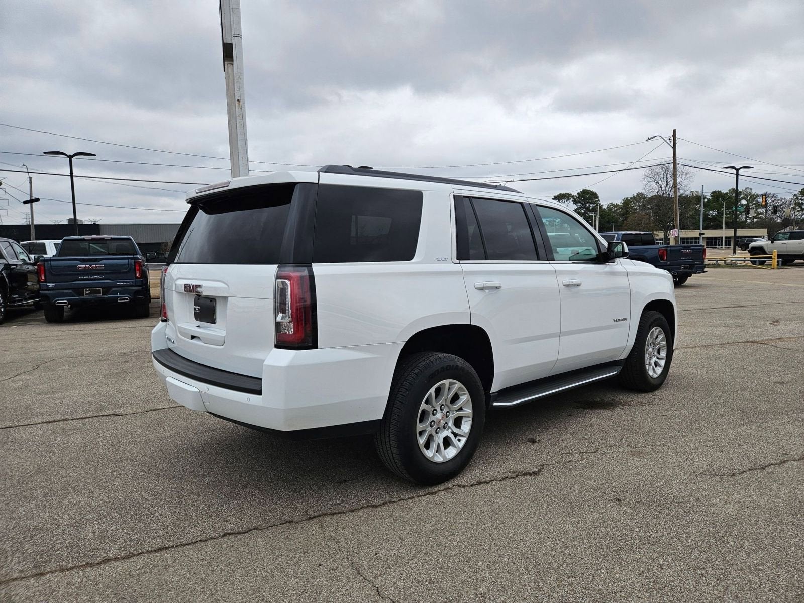 2017 GMC Yukon SLT