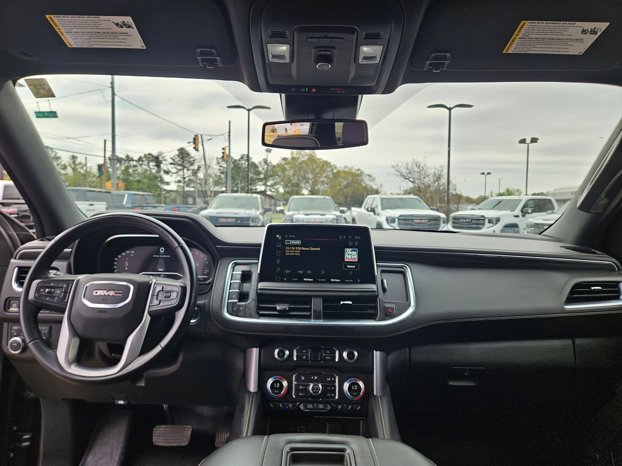 2024 GMC Yukon SLT