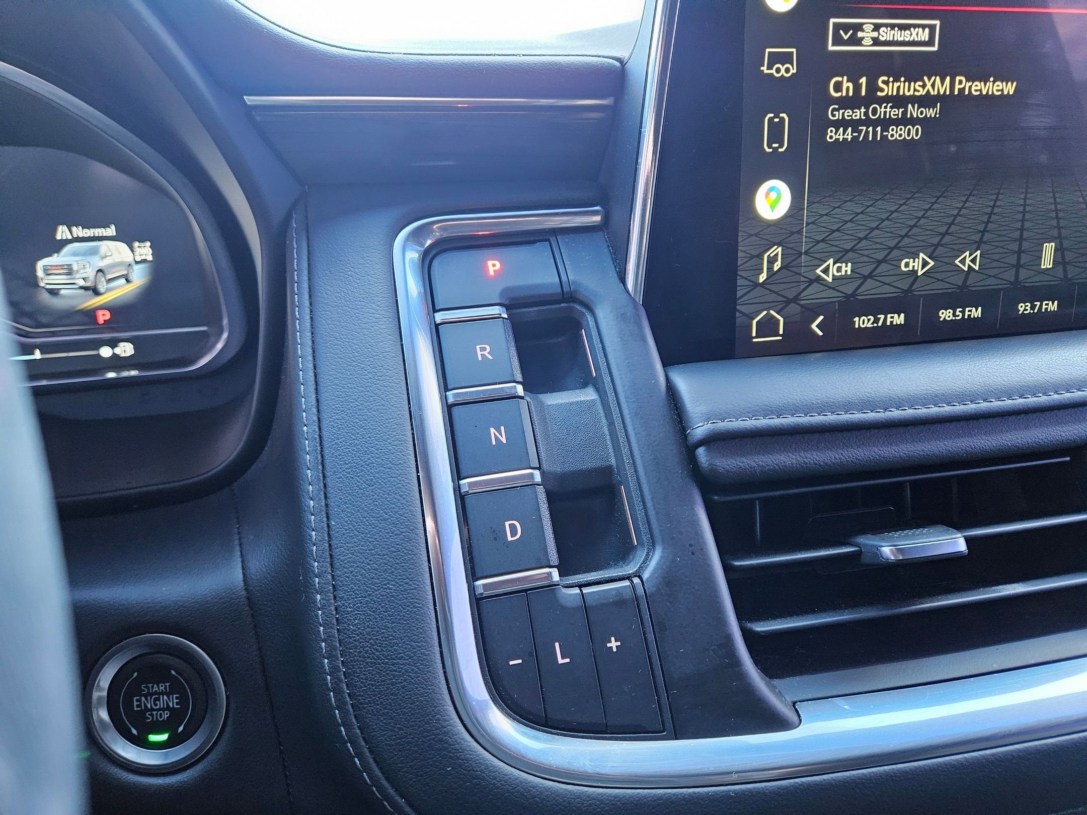 2022 GMC Yukon XL SLE