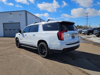 2022 GMC Yukon XL SLE