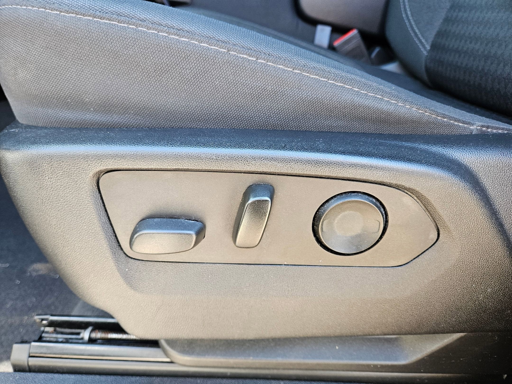 2022 GMC Yukon XL SLE