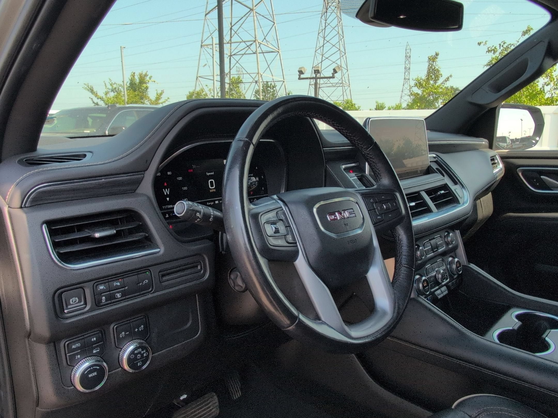 2022 GMC Yukon XL SLT