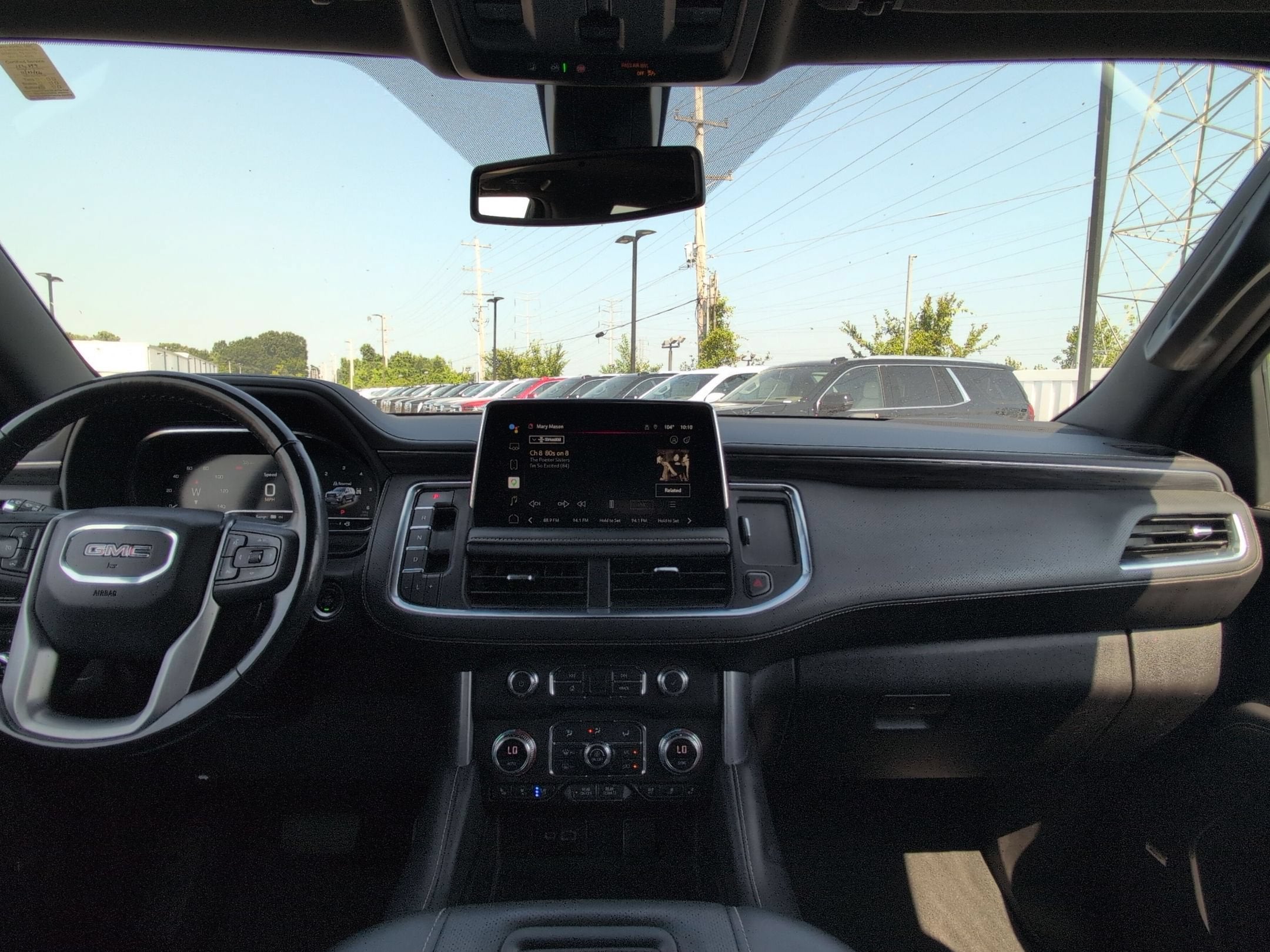 2022 GMC Yukon XL SLT