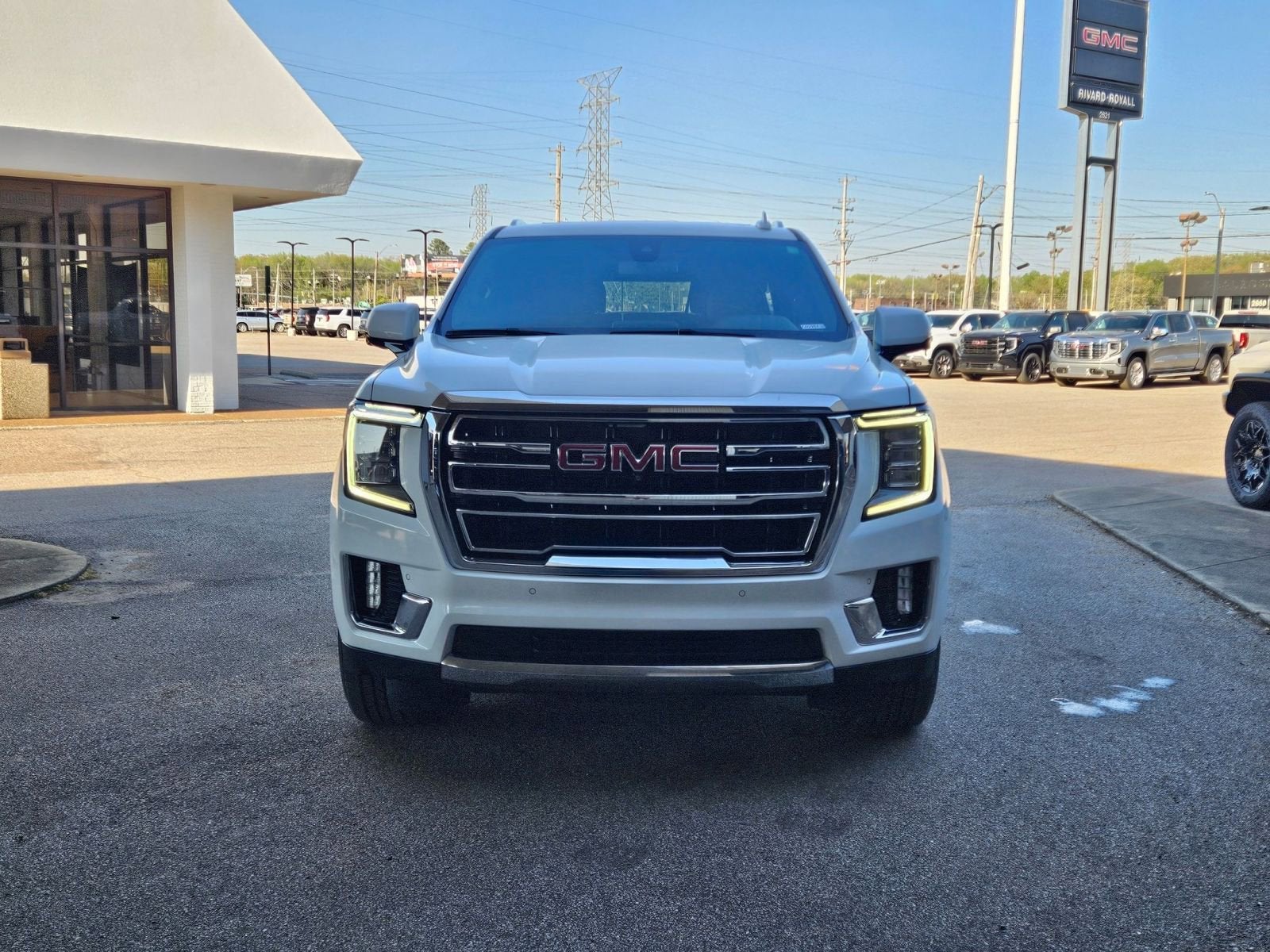 2022 GMC Yukon XL SLT
