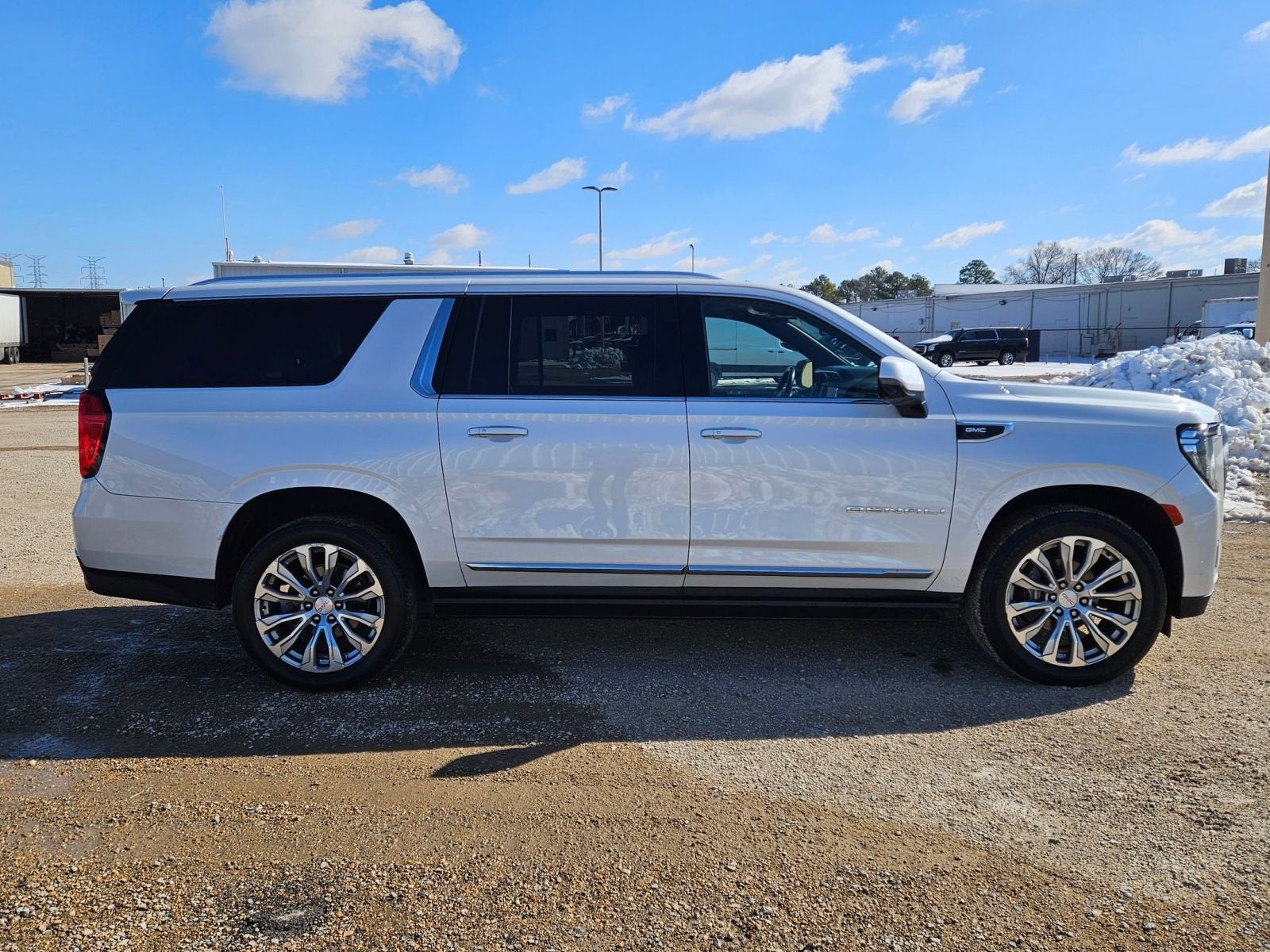 2022 GMC Yukon XL Denali