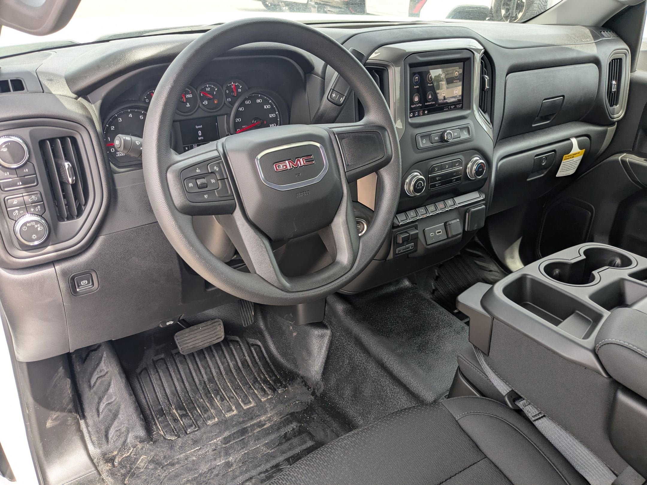 2025 GMC Sierra 2500 HD Pro