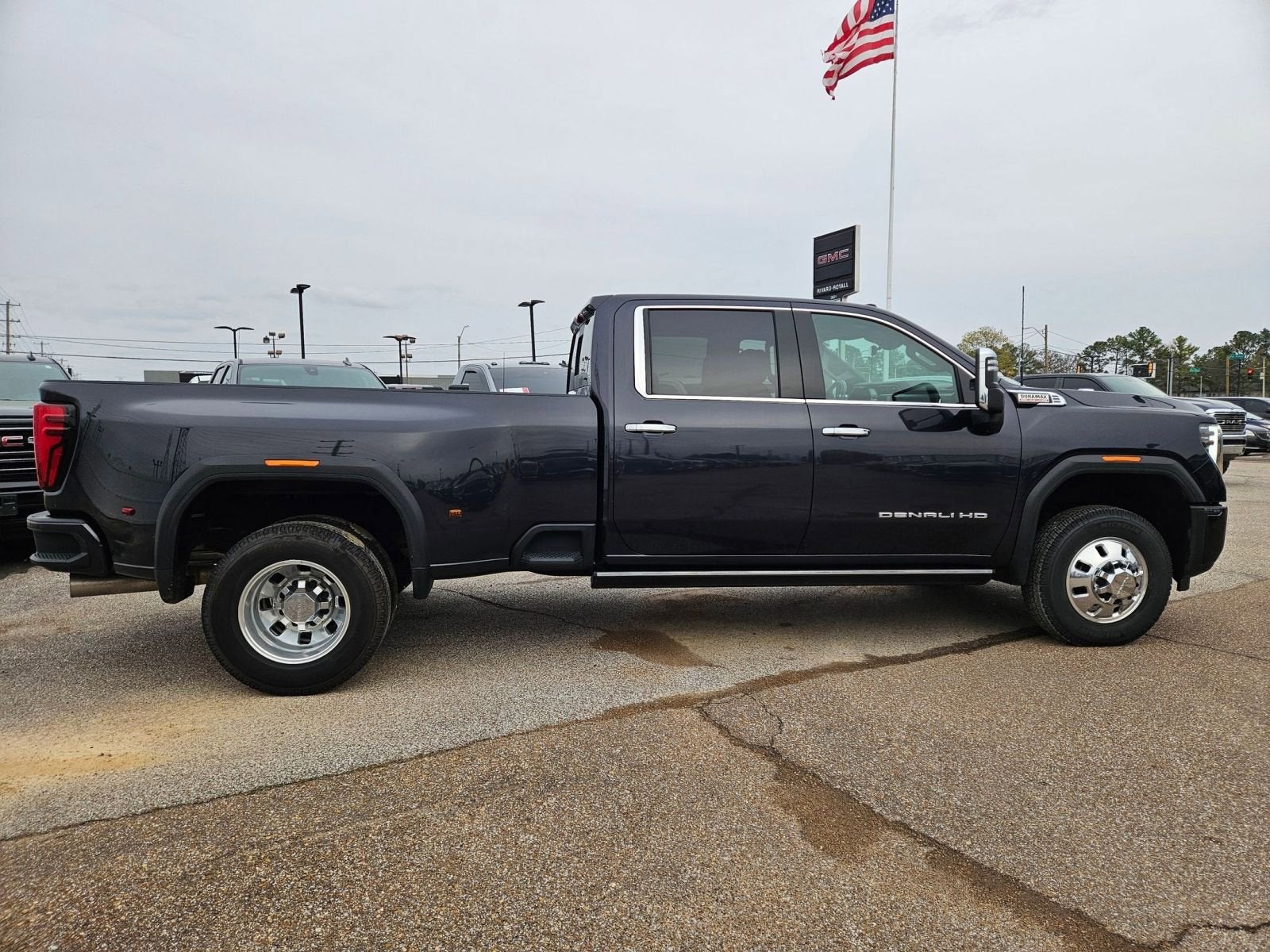 2024 GMC Sierra 3500 HD Denali DRW