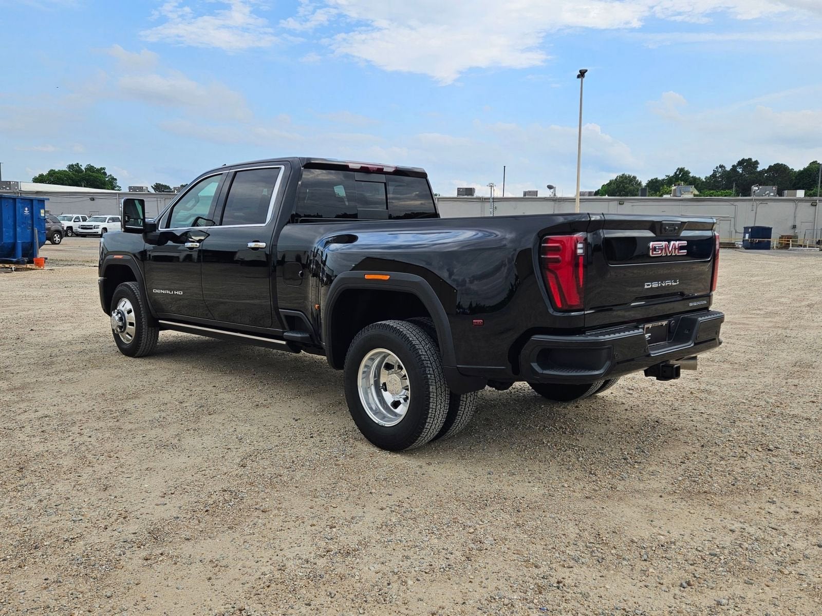 2026 GMC Sierra 3500 HD Denali DRW