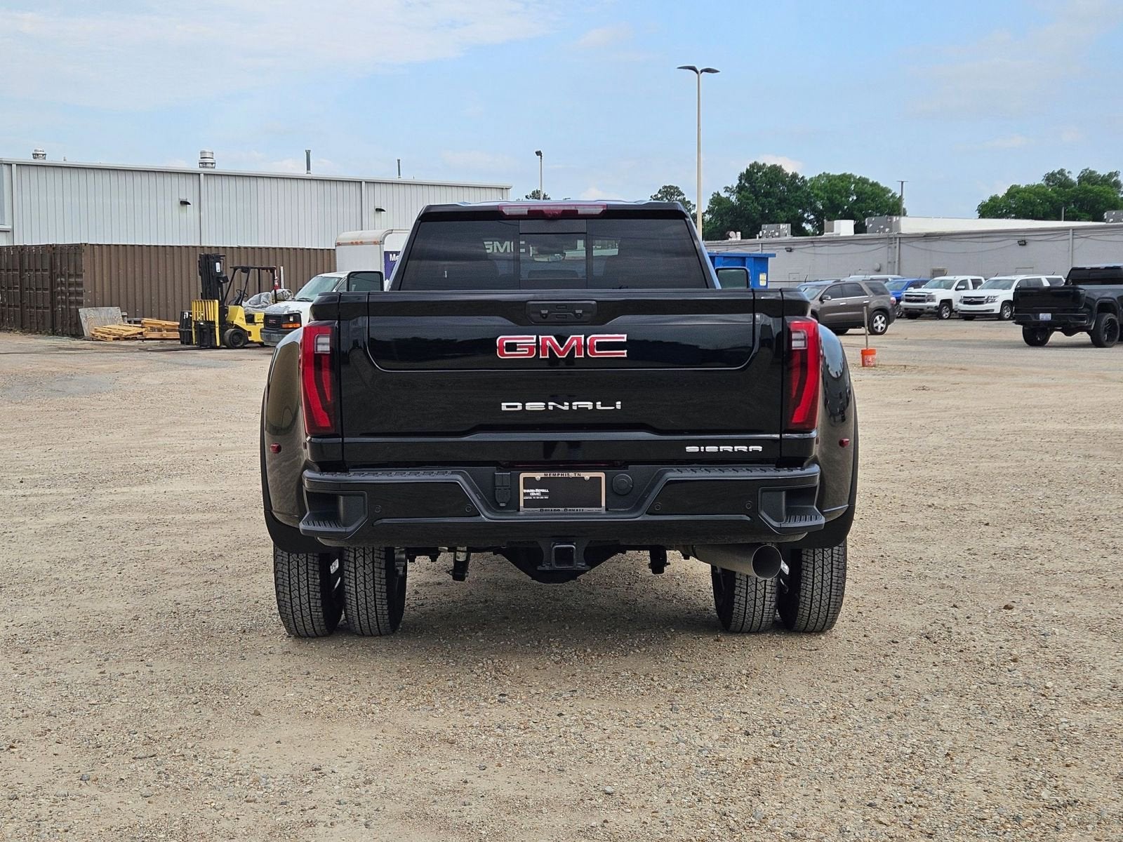 2026 GMC Sierra 3500 HD Denali DRW