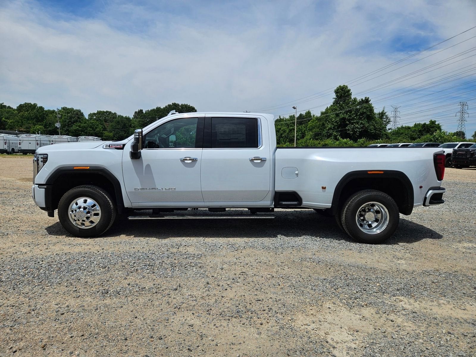 2026 GMC Sierra 3500 HD Denali DRW