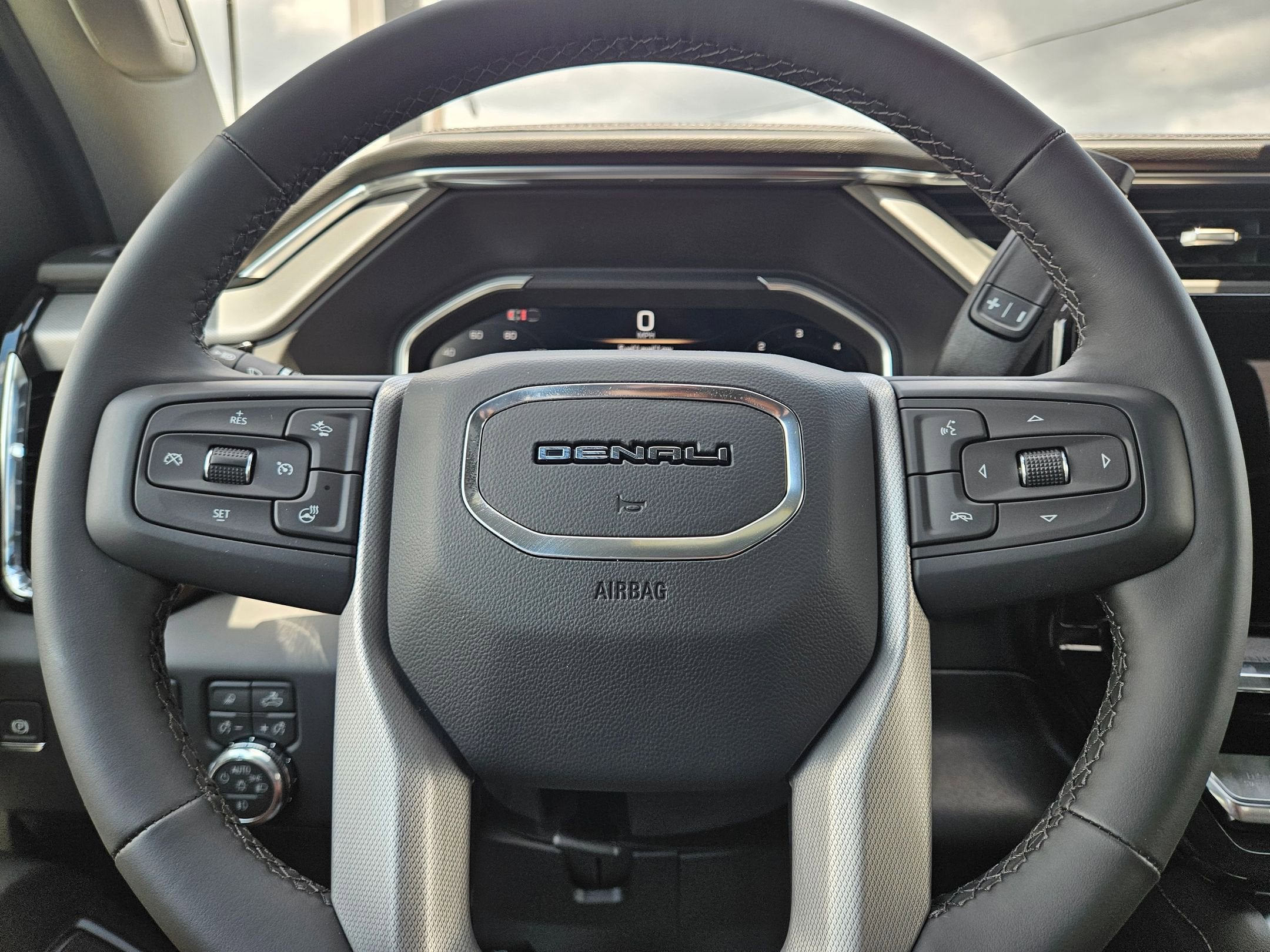 2026 GMC Sierra 3500 HD Denali DRW