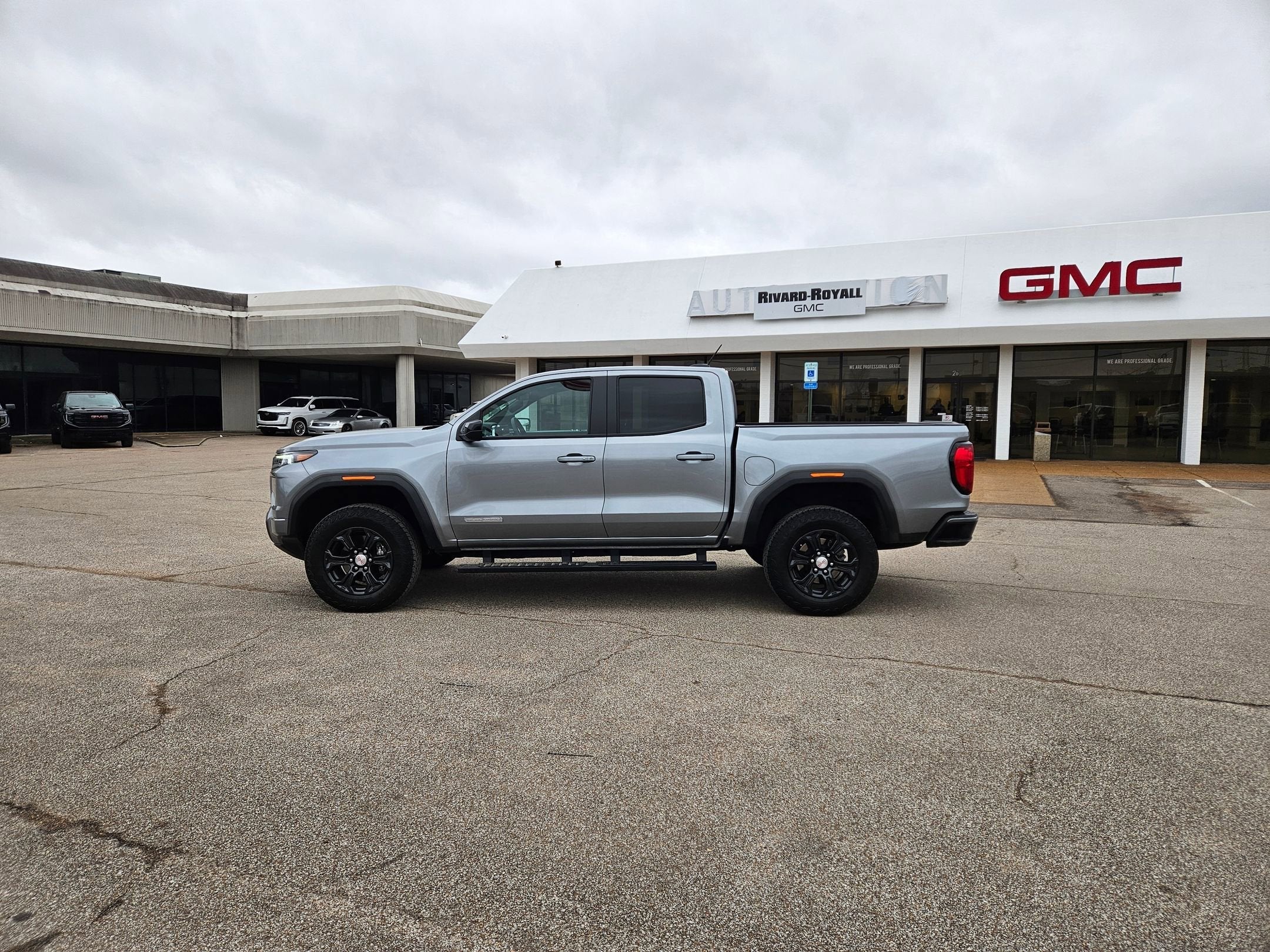 2024 GMC Canyon Elevation