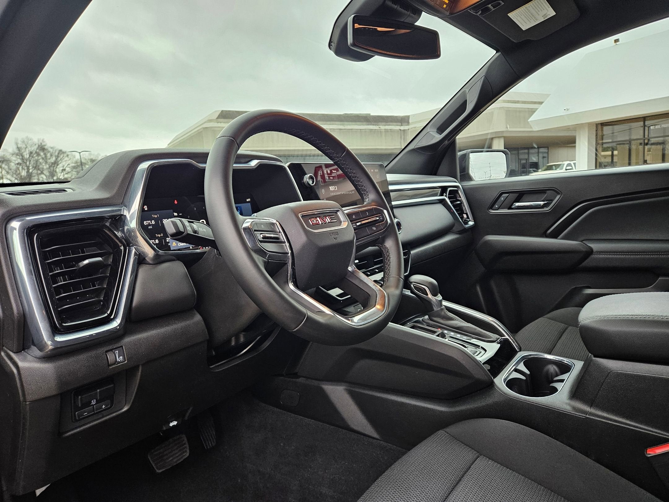 2024 GMC Canyon Elevation