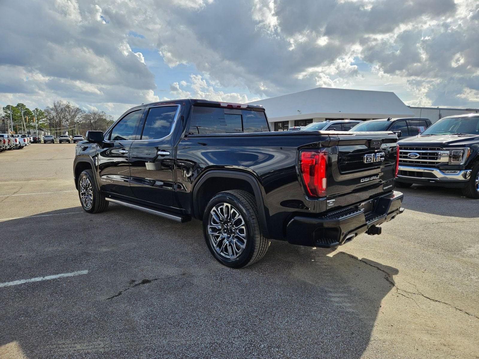 2023 GMC Sierra 1500 Denali Ultimate