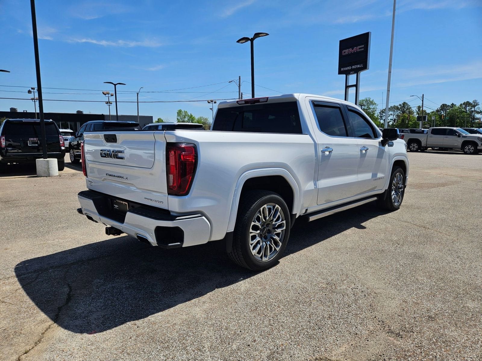 2025 GMC Sierra 1500 Denali Ultimate