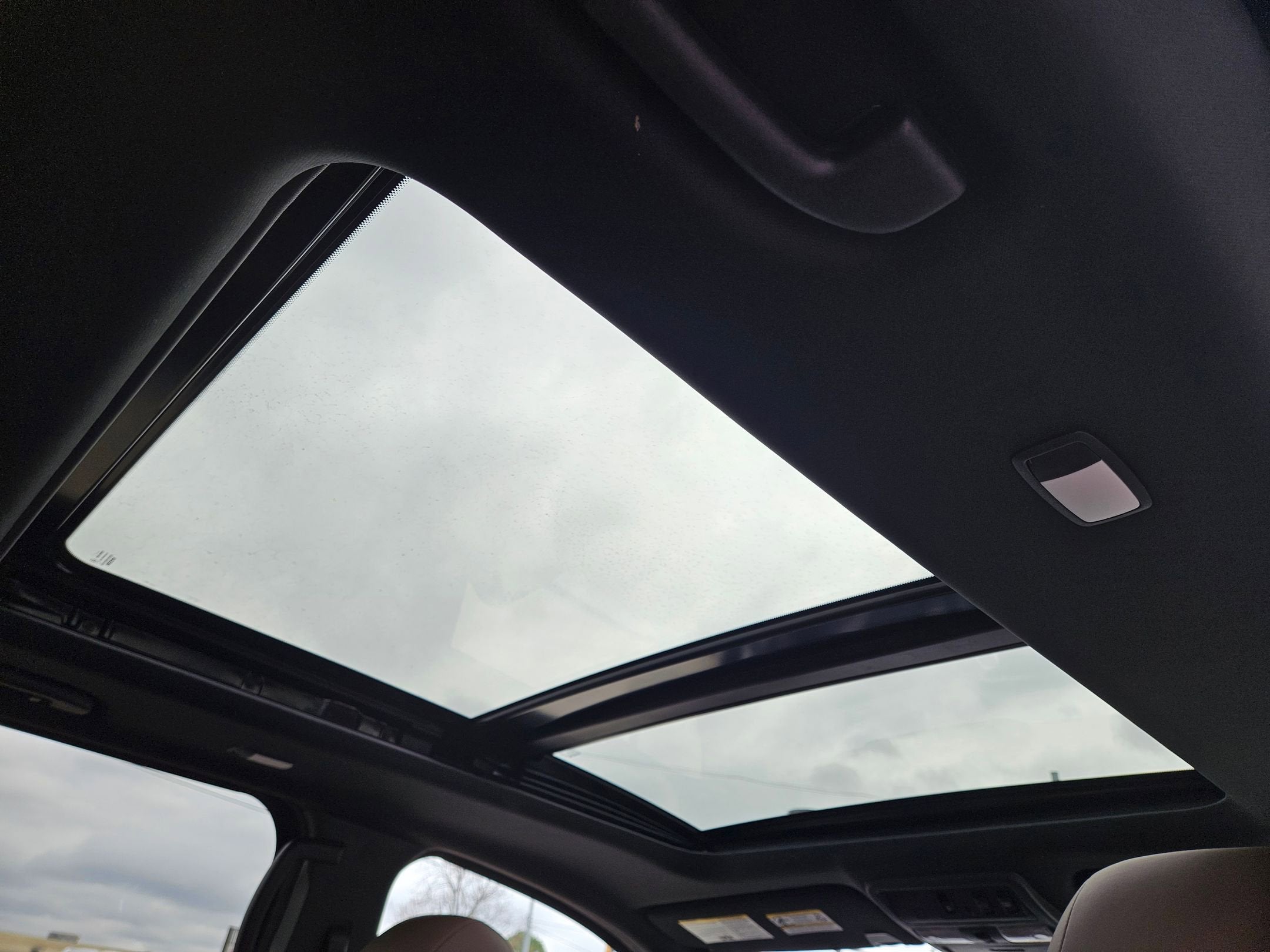 2023 Nissan TITAN Crew Cab Platinum Reserve 4x4