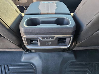 2024 Chevrolet Silverado 3500 HD High Country