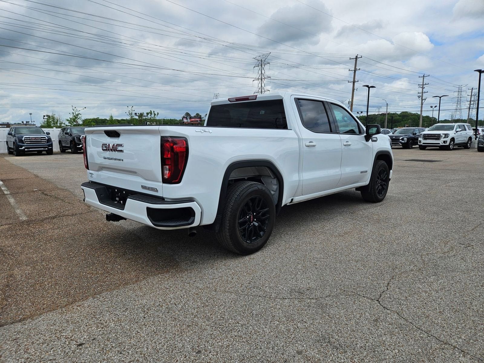 2026 GMC Sierra 1500 Elevation