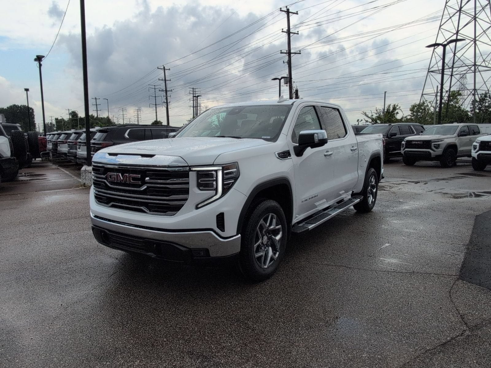 2026 GMC Sierra 1500 SLT