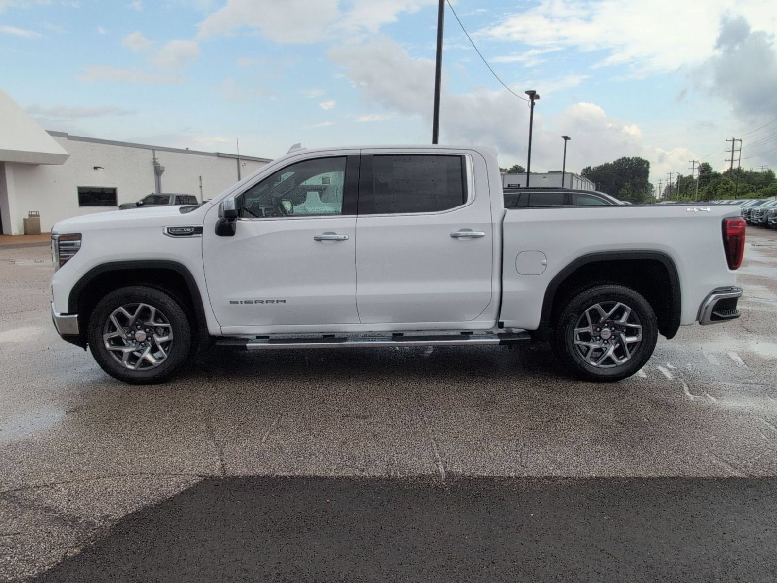 2026 GMC Sierra 1500 SLT