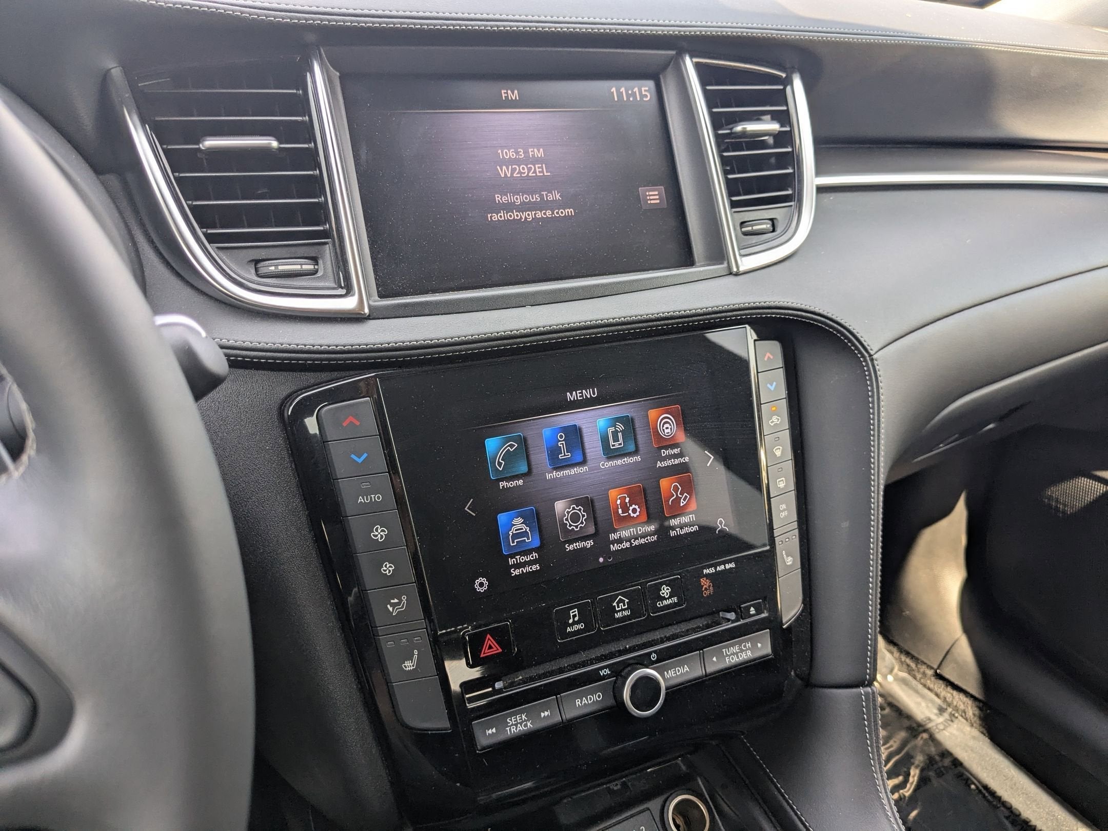 2024 INFINITI QX50 LUXE