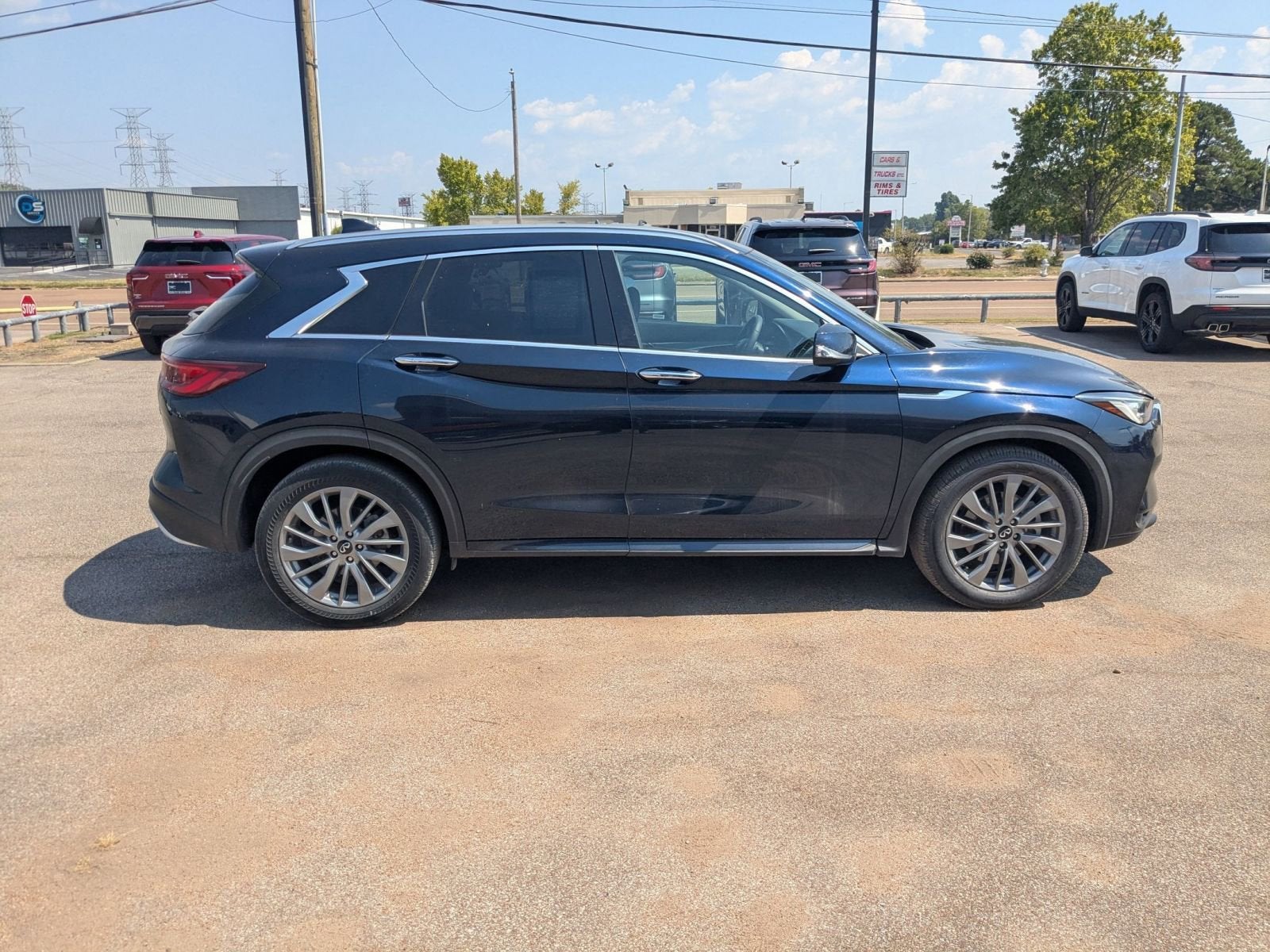 2024 INFINITI QX50 LUXE