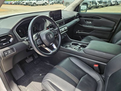 2023 Honda Pilot 2WD Touring