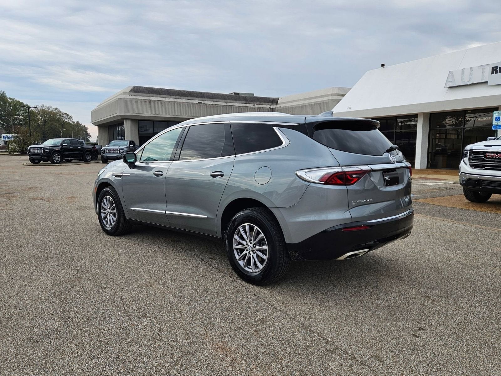 2023 Buick Enclave Premium