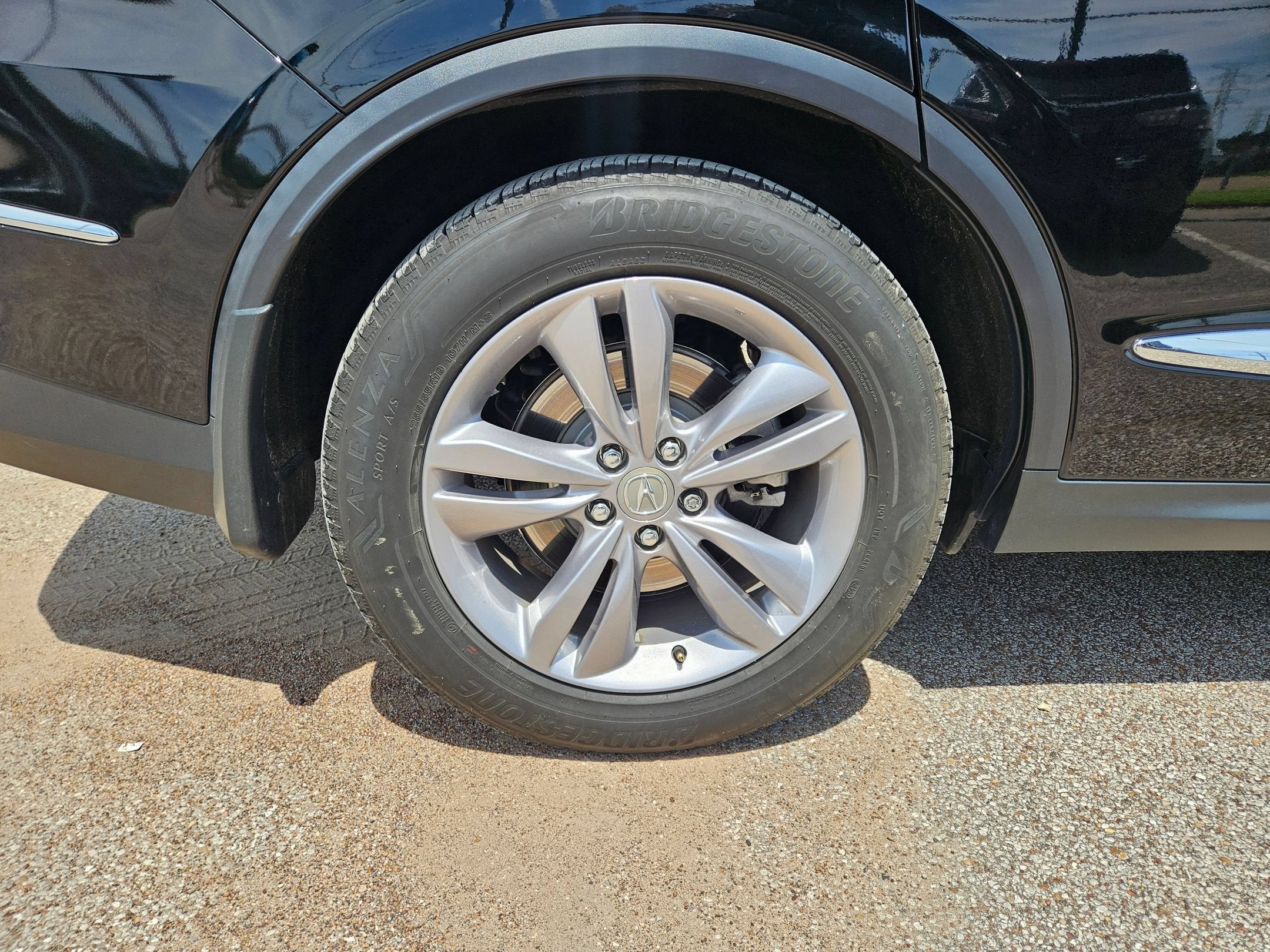 2023 Acura MDX Standard