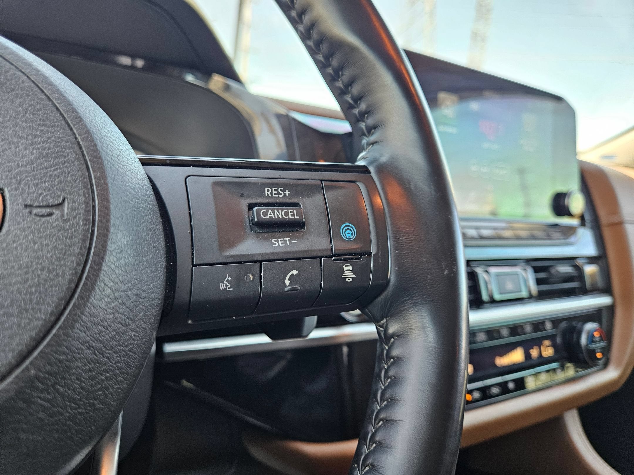 2022 Nissan Pathfinder Platinum 4WD
