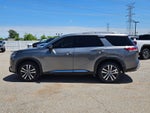 2022 Nissan Pathfinder Platinum 4WD