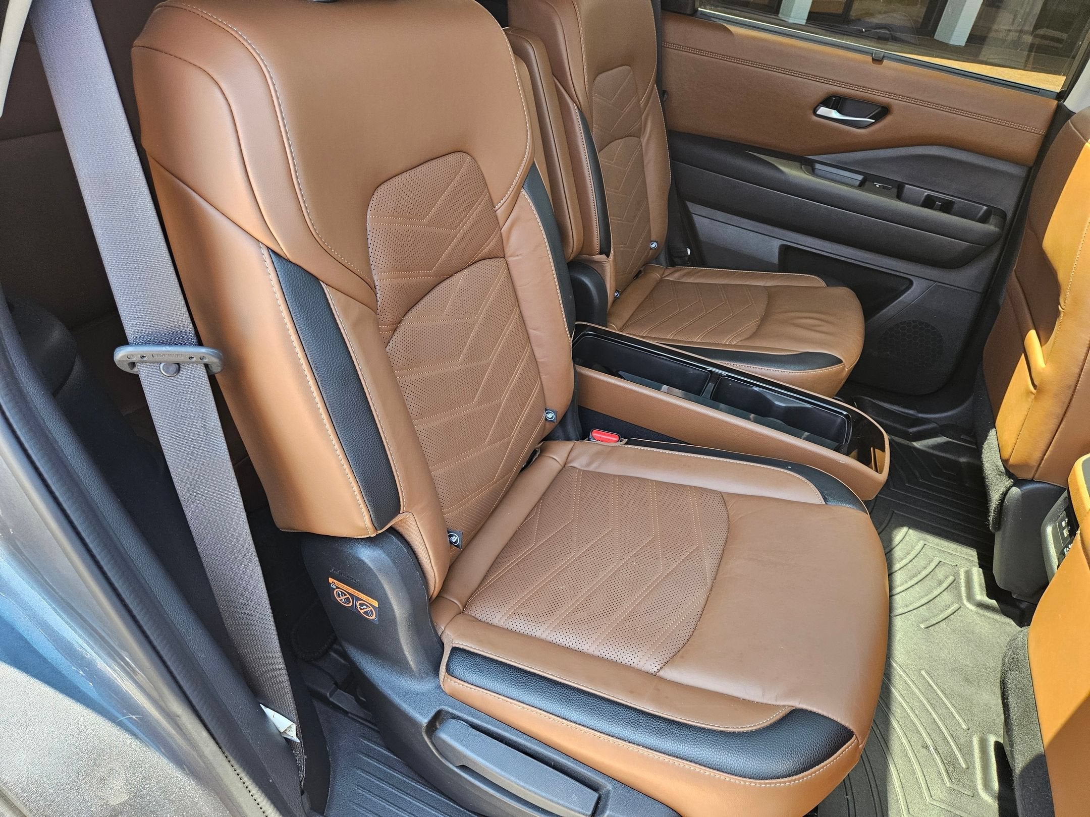 2022 Nissan Pathfinder Platinum 4WD