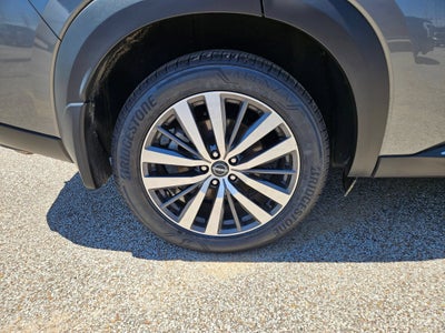 2022 Nissan Pathfinder Platinum 4WD